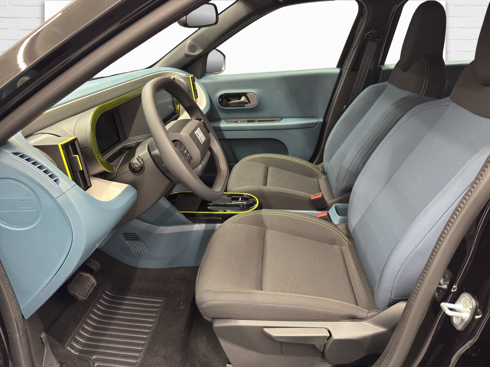 FIAT Grande Panda 1.2 Hybrid Icon, Mild-Hybrid Petrol/Electric, New car, Automatic - 7