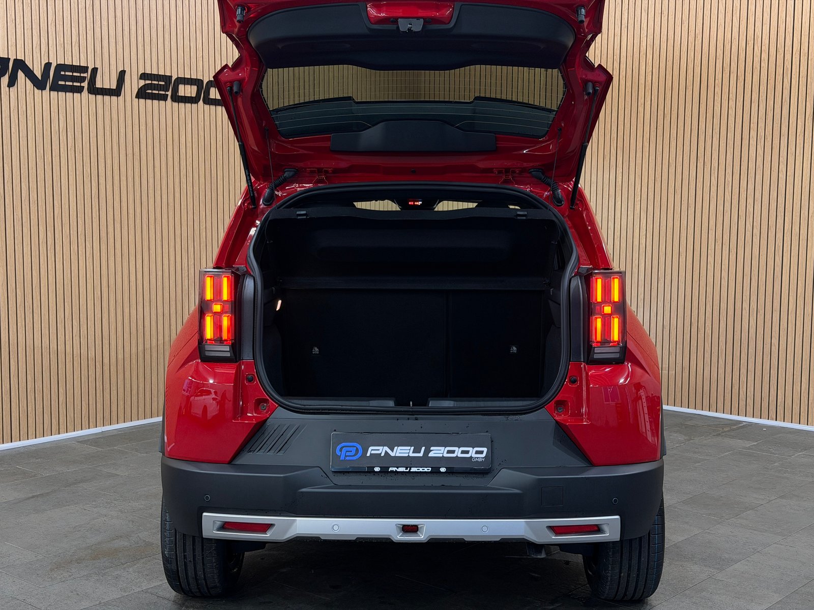 FIAT Grande Panda MHEV La Prima *Rosso Passione*, Benzin, Neuwagen, Automatik - 6