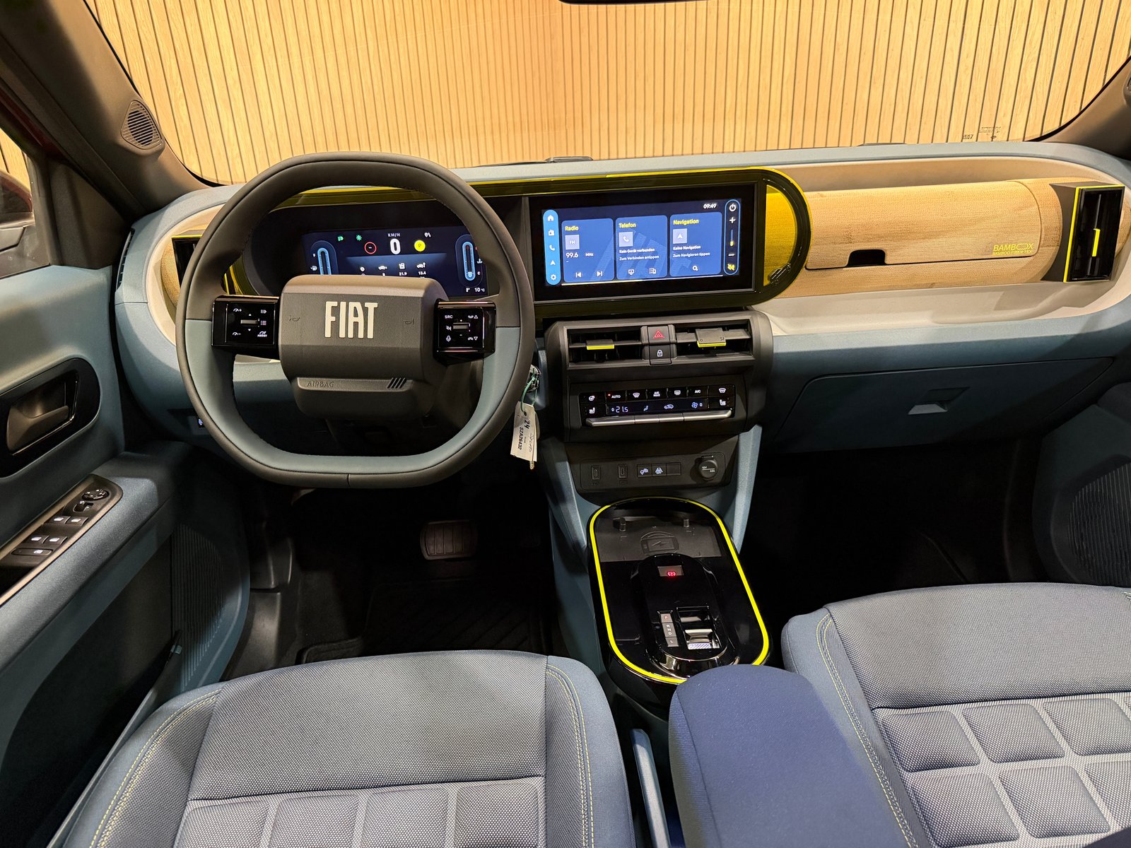 FIAT Grande Panda MHEV La Prima *Rosso Passione*, Benzin, Neuwagen, Automatik - 7