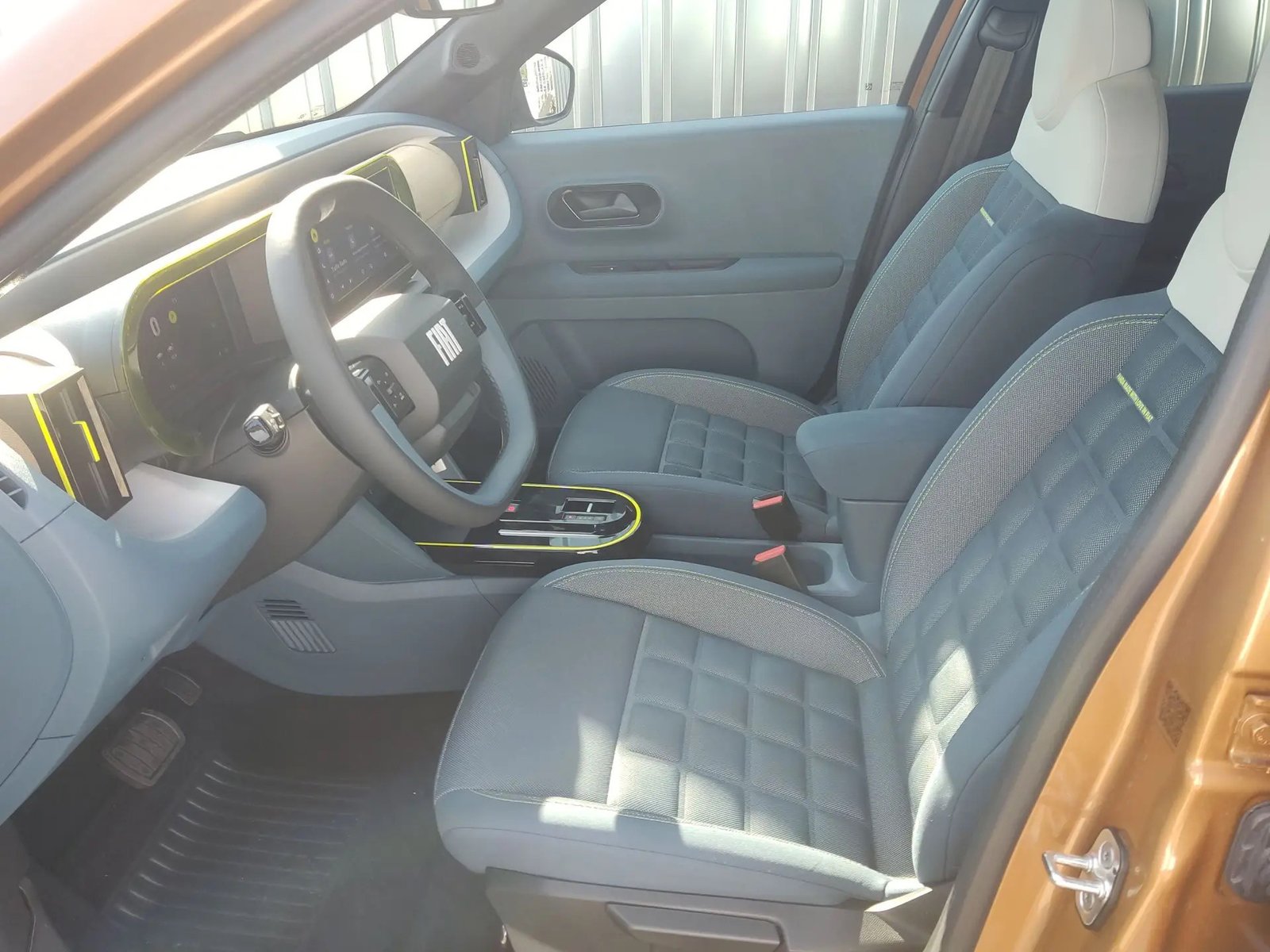 FIAT Grande Panda Elektro La Prima, Elektro, Neuwagen, Automat - 7