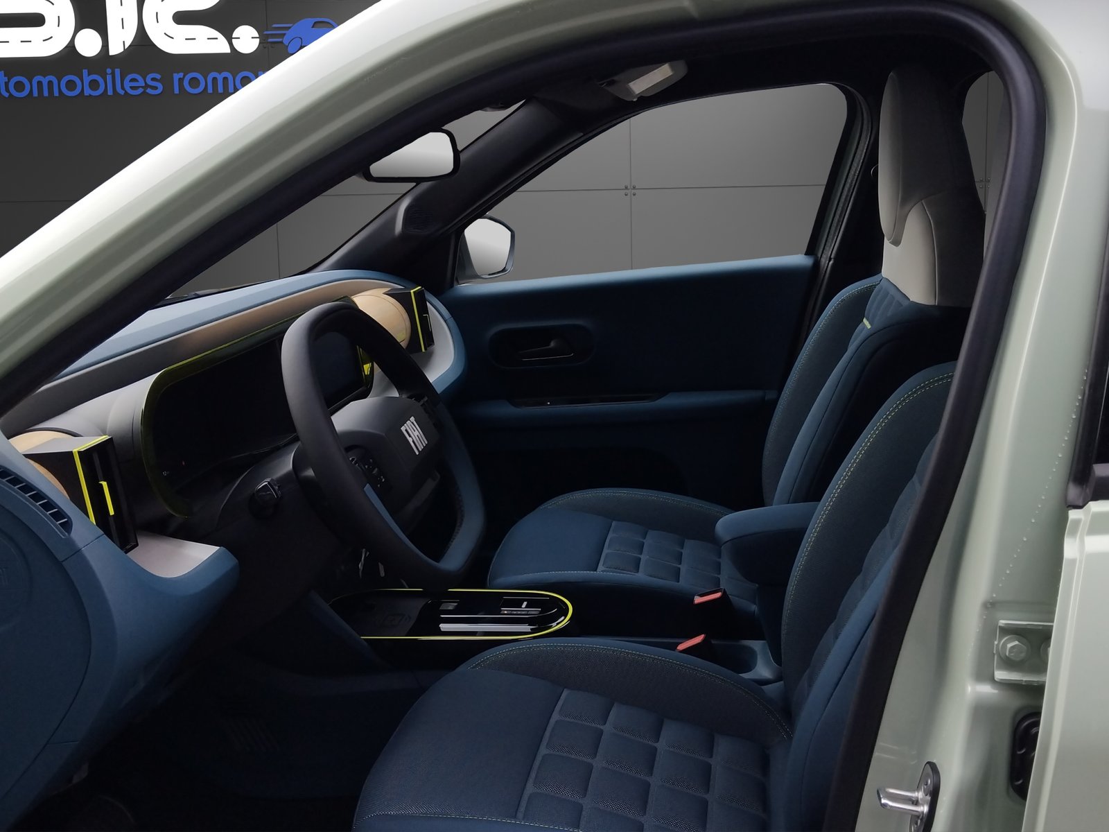 FIAT Grande Panda MHEV La Prima, Petrol, New car, Automatic - 6