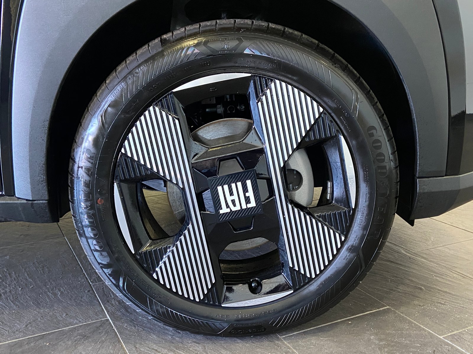 FIAT Grande Panda MHEV La Prima, Benzin, Neuwagen, Automatik - 4
