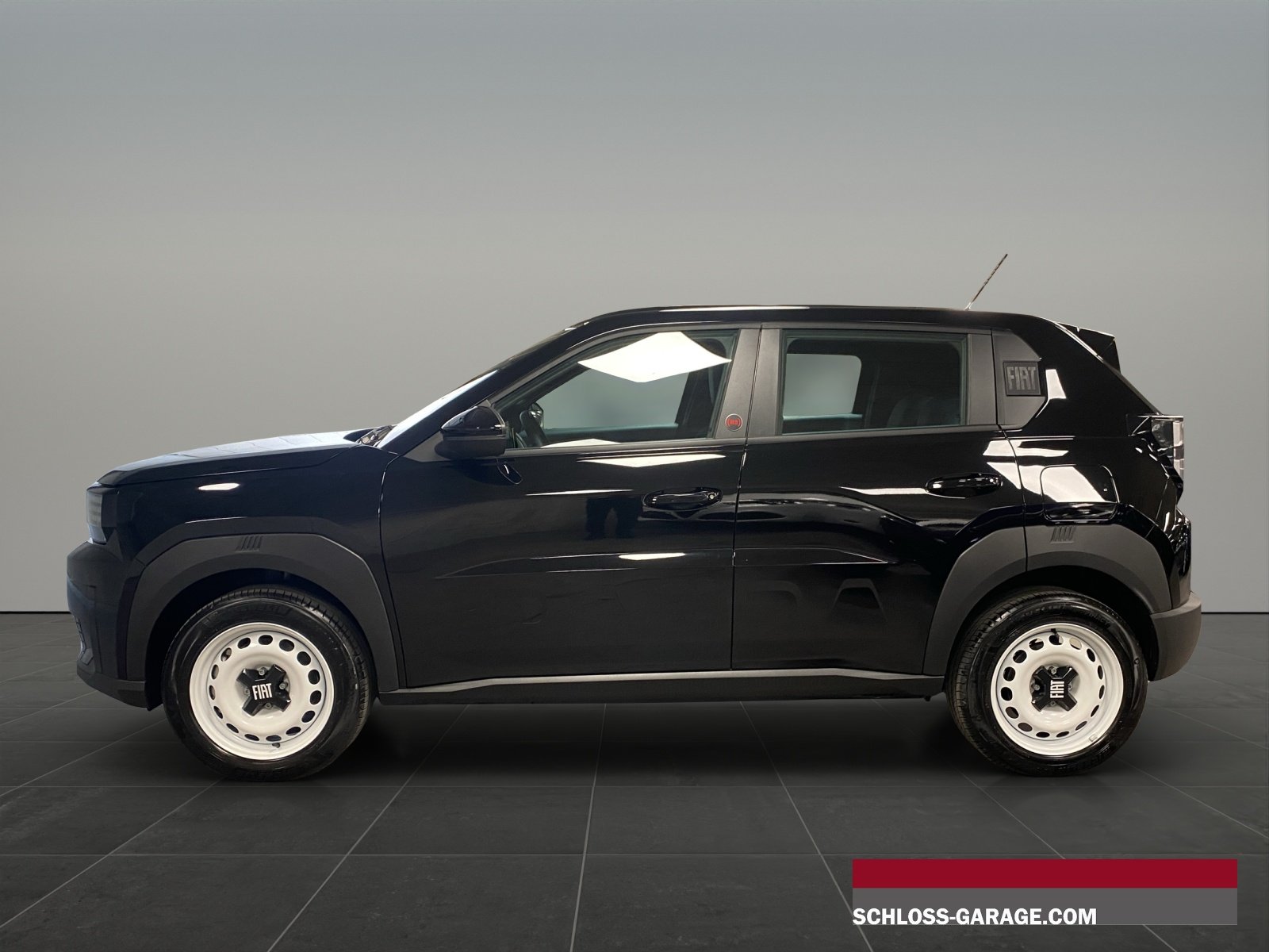 FIAT Grande Panda e Red, Electric, New car, Automatic - 2