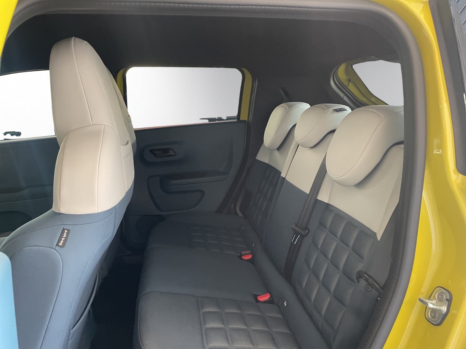 FIAT Grande Panda MHEV La Prima, Petrol, Ex-demonstrator, Automatic - 6