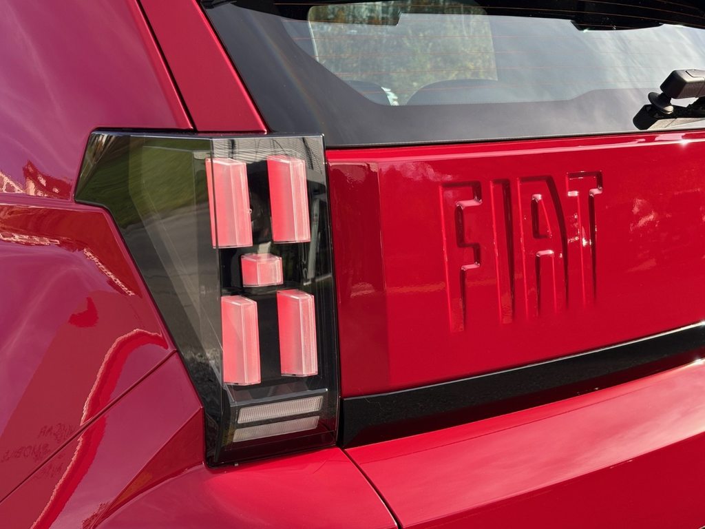 FIAT Grande Panda Elettrica Red, Elektro, Neuwagen, Automatik - 6