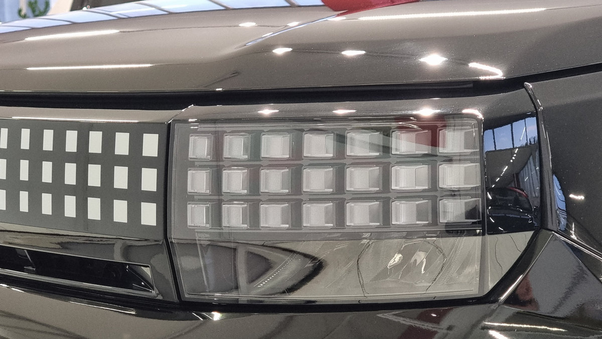 FIAT Grande Panda 1.2 Hybrid 110 PS La Prima, Mild-Hybrid Petrol/Electric, New car, Automatic - 2