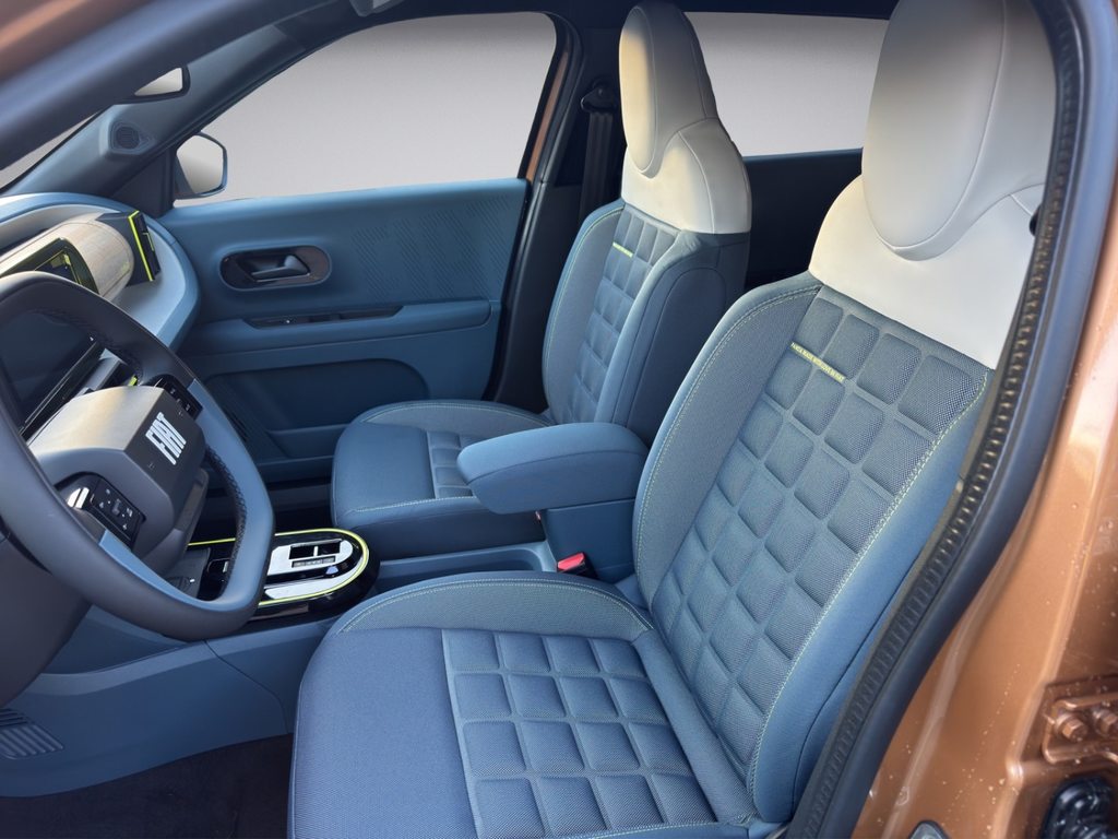 FIAT Grande Panda 1.2 Hybrid La Prima, Mild-Hybrid Petrol/Electric, New car, Automatic - 7