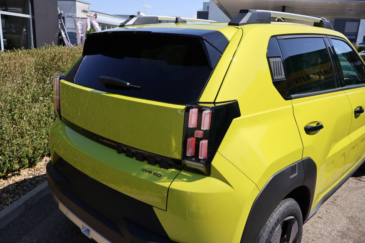 FIAT Grande Panda 1.2 Hybrid La Prima, Hybride Léger Essence/Électricité, Voiture nouvelle, Automatique - 4