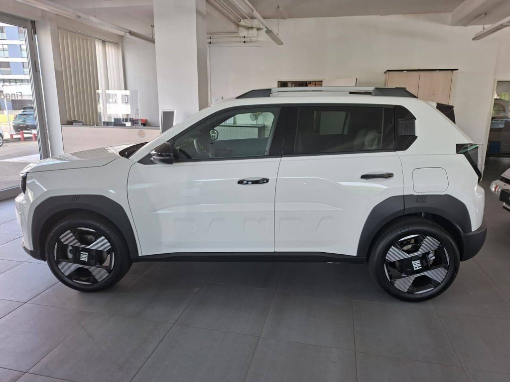 FIAT 1.2 Hybrid La Prima, Mild-Hybrid Petrol/Electric, New car, Automatic - 4