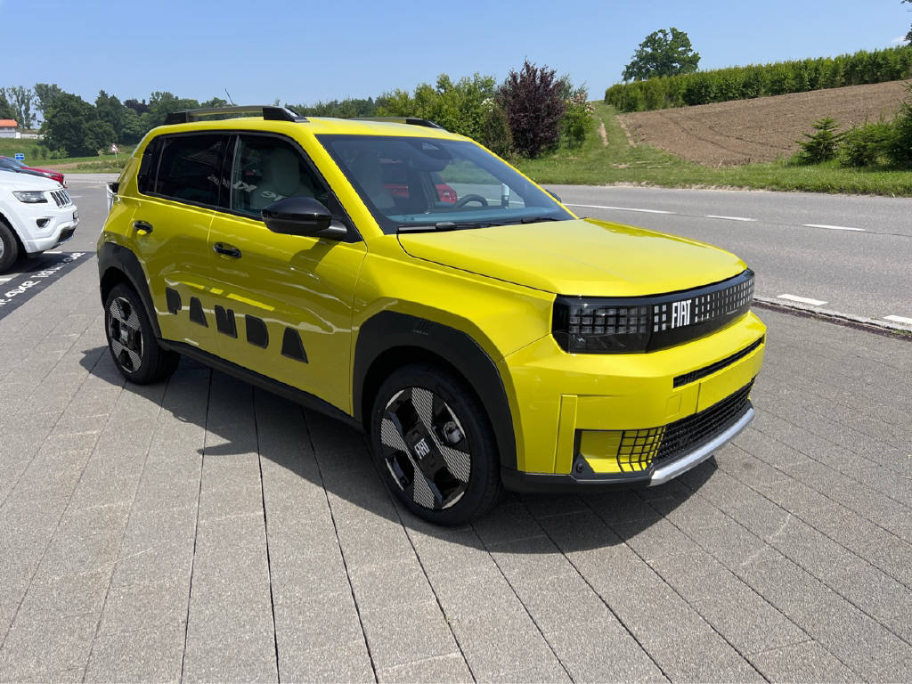 FIAT Grande Panda La Prima, Elektro, Vorführwagen, Automatik - 2