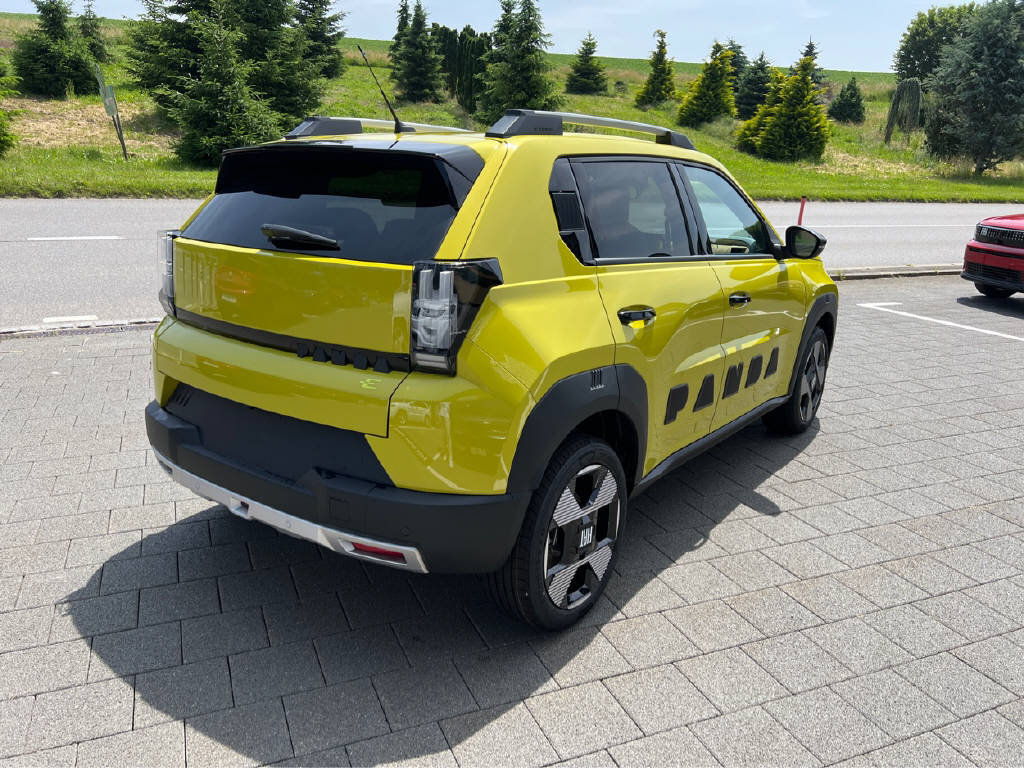 FIAT Grande Panda La Prima, Elektro, Vorführwagen, Automatik - 3