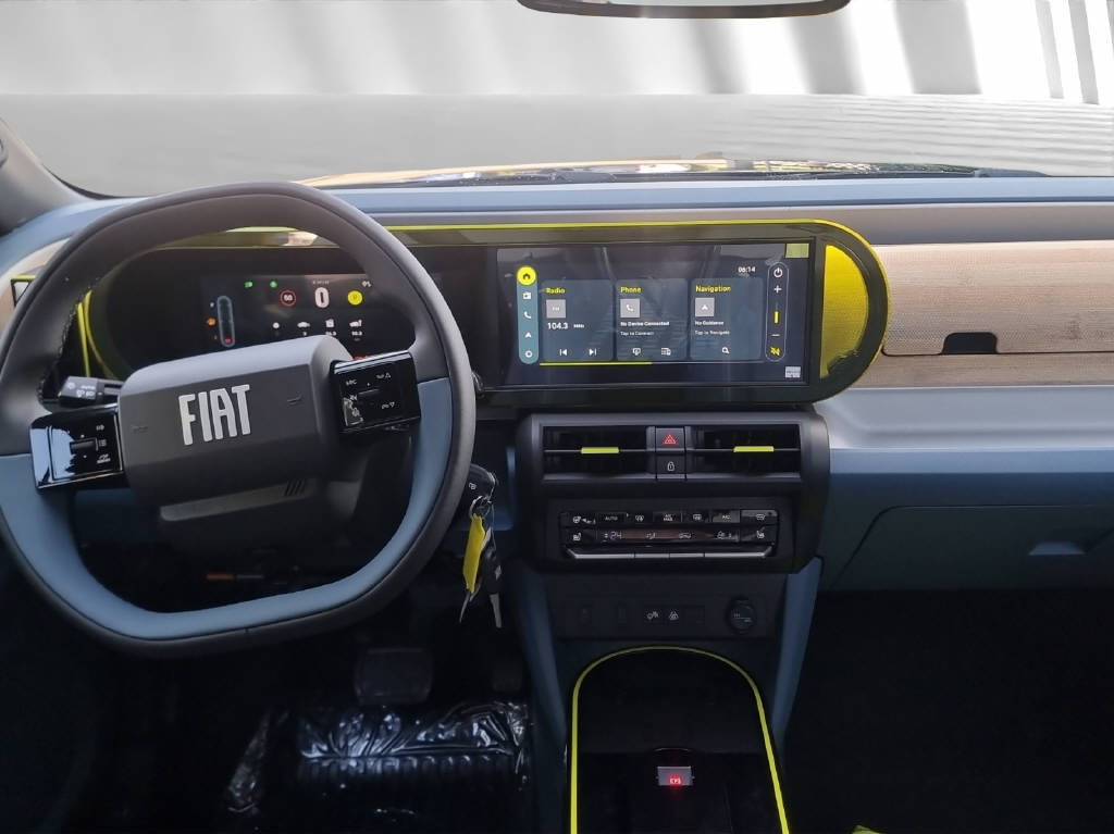 FIAT Grande Panda La Prima, Mild-Hybrid Benzin/Elektro, Vorführwagen, Automatik - 5