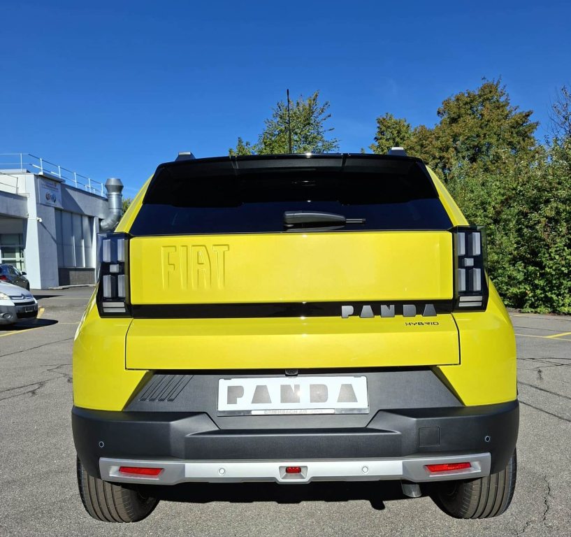 FIAT 1.2 Hybrid La Prima, Mild-Hybrid Petrol/Electric, Ex-demonstrator, Automatic - 6
