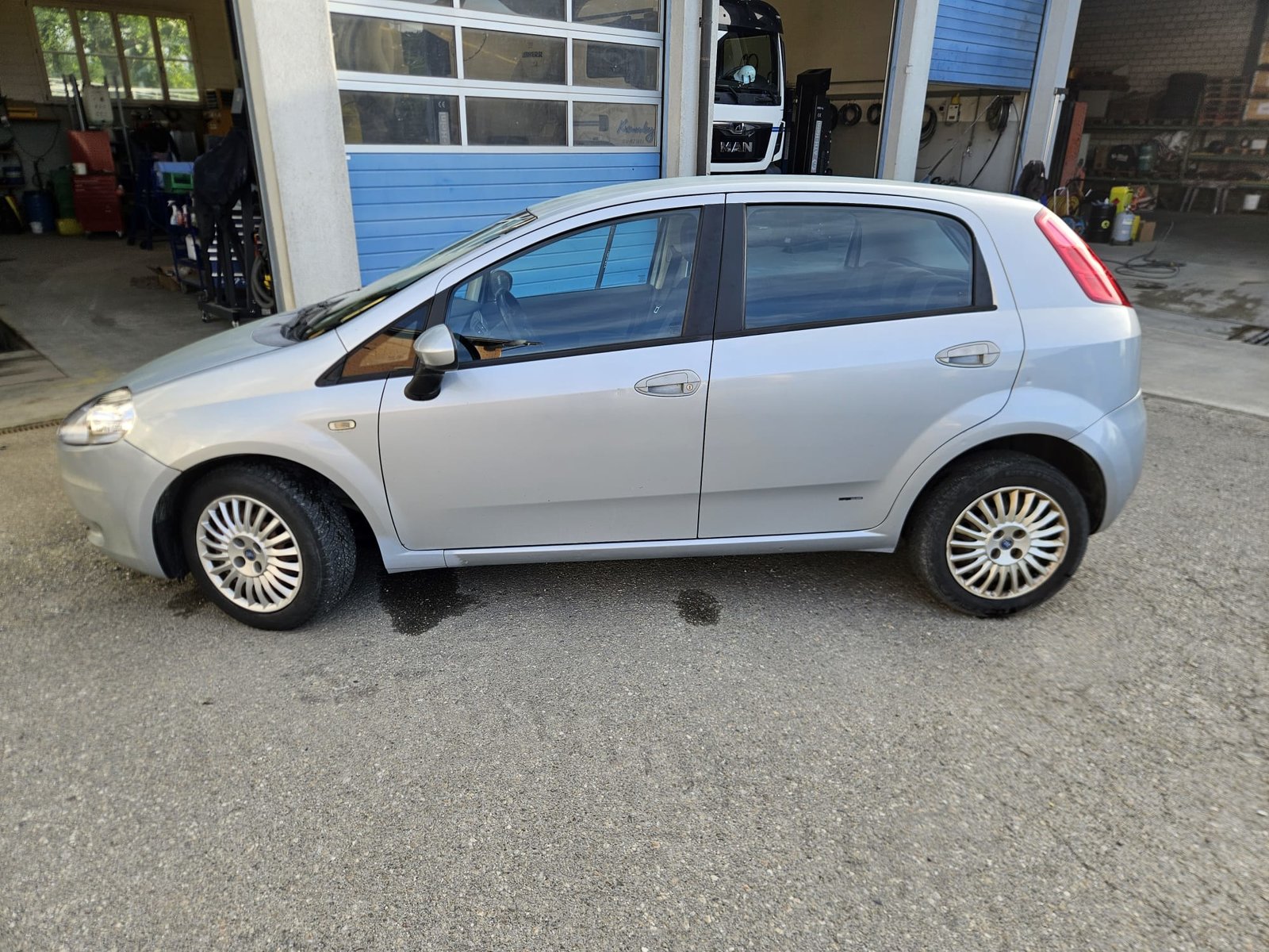 FIAT Grande Punto 1.4 8V 77 Emotion