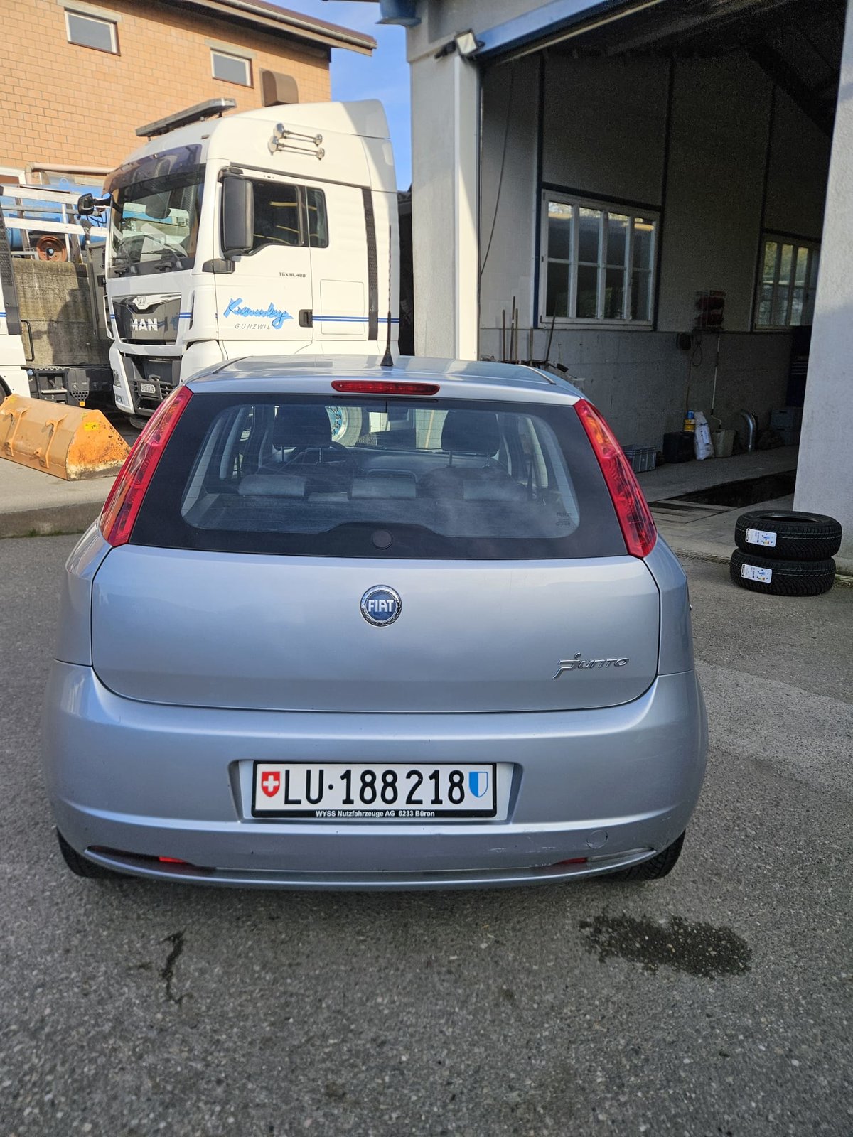 FIAT Grande Punto 1.4 8V 77 Emotion, Petrol, Second hand / Used, Manual - 4
