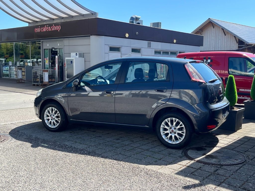 FIAT GRANDE PUNTO 1.4 8V 77 Dynamic, Essence, Occasion / Utilisé, Manuelle - 4