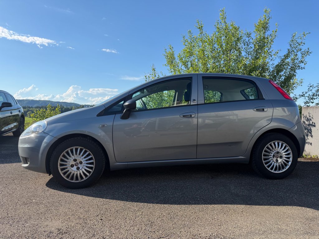 FIAT GRANDE PUNTO 1.4 8V 77 Young, Benzin, Occasion / Gebraucht, Handschaltung - 6