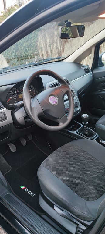 FIAT GRANDE PUNTO 1.4 8V 77 Active, Petrol, Second hand / Used, Manual - 4