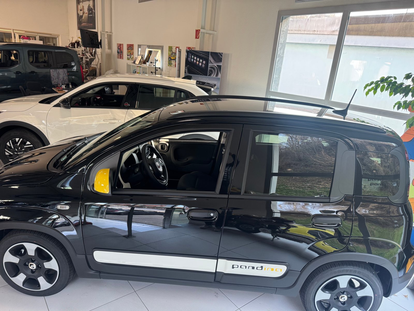 FIAT Panda 1.0 MHEV City CROSS, Mild-Hybrid Benzin/Elektro, Neuwagen, Handschaltung - 5
