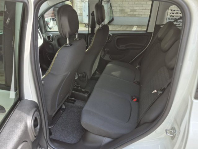 FIAT PANDA 1.0 MHEV Cross, Mild-Hybrid Petrol/Electric, New car, Manual - 4