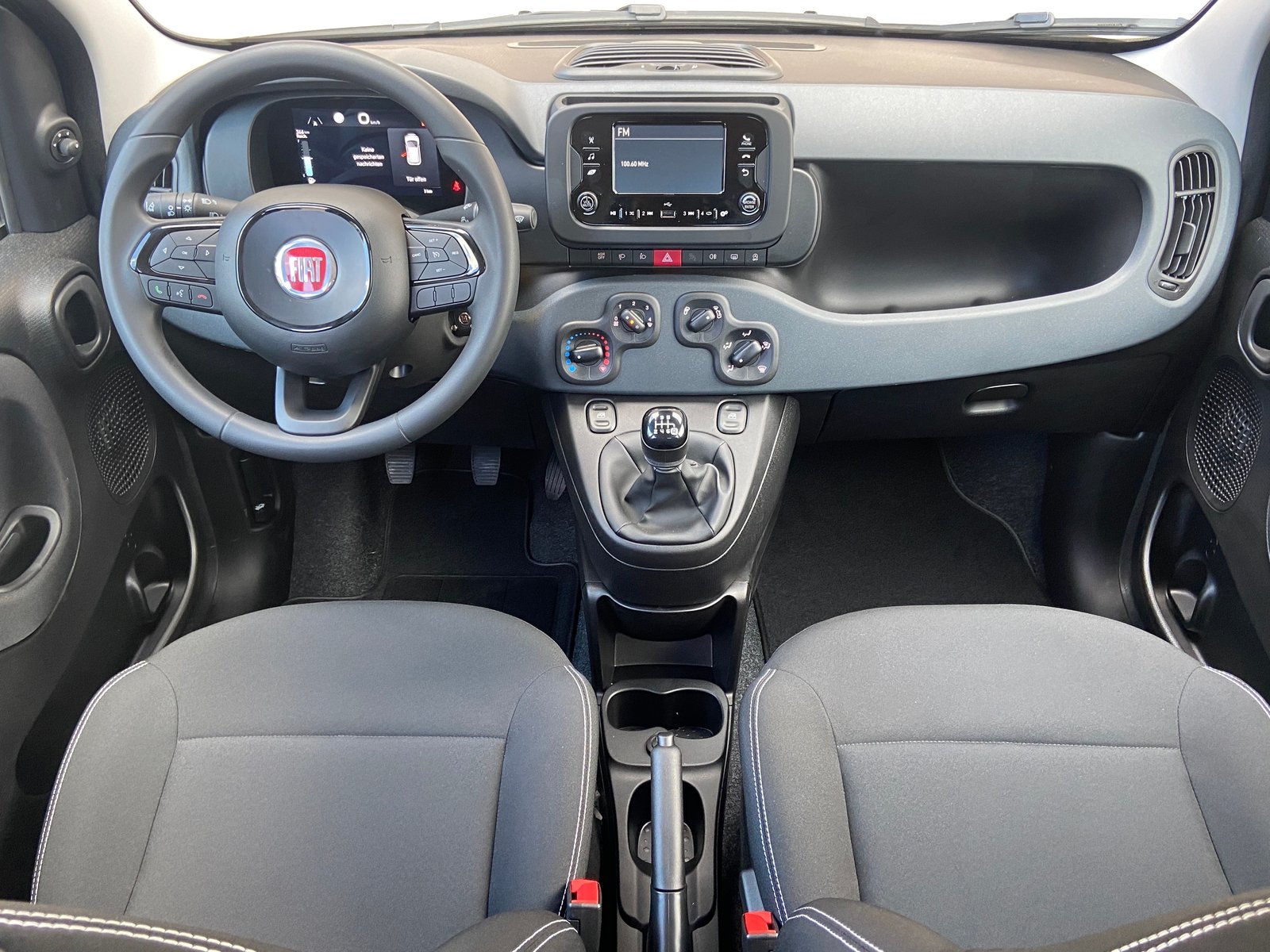 FIAT Panda 1.0 MHEV City, Mild-Hybrid Petrol/Electric, New car, Manual - 4