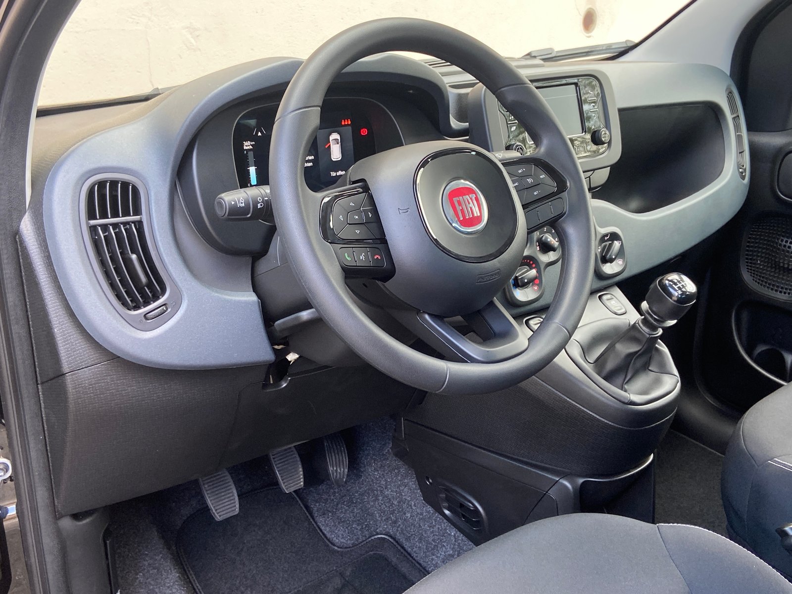 FIAT Panda 1.0 MHEV City, Mild-Hybrid Petrol/Electric, New car, Manual - 4