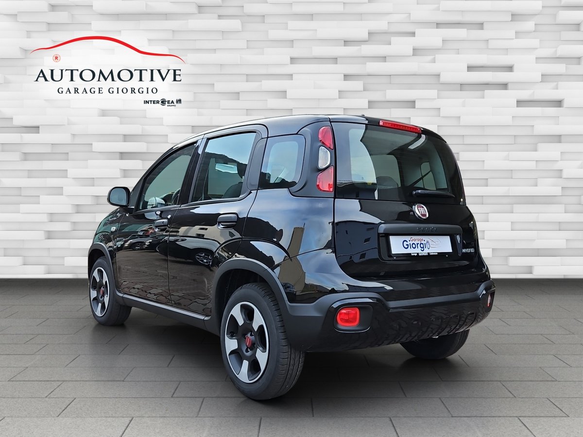 FIAT Panda 1.0 MHEV Cross, Mild-Hybrid Petrol/Electric, Second hand / Used, Manual - 4