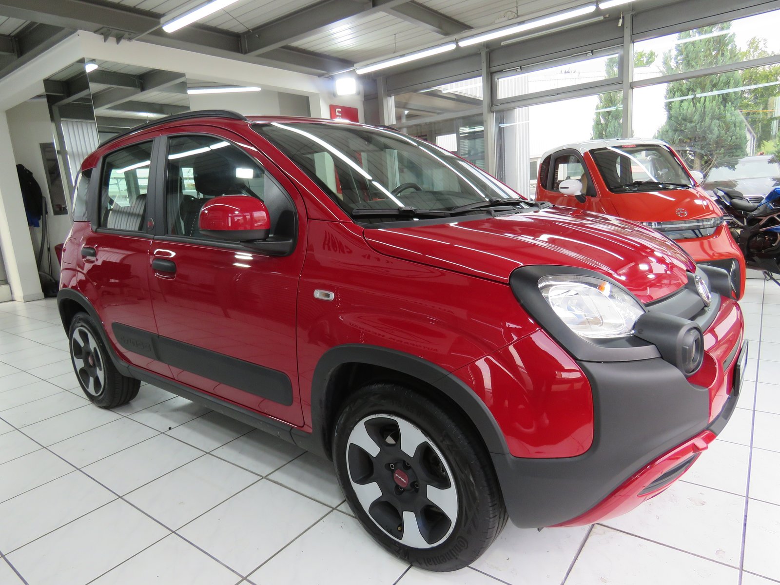 FIAT Panda 1.0 MHEV RED, Mild-Hybrid Benzin/Elektro, Occasion / Gebraucht, Handschaltung - 3