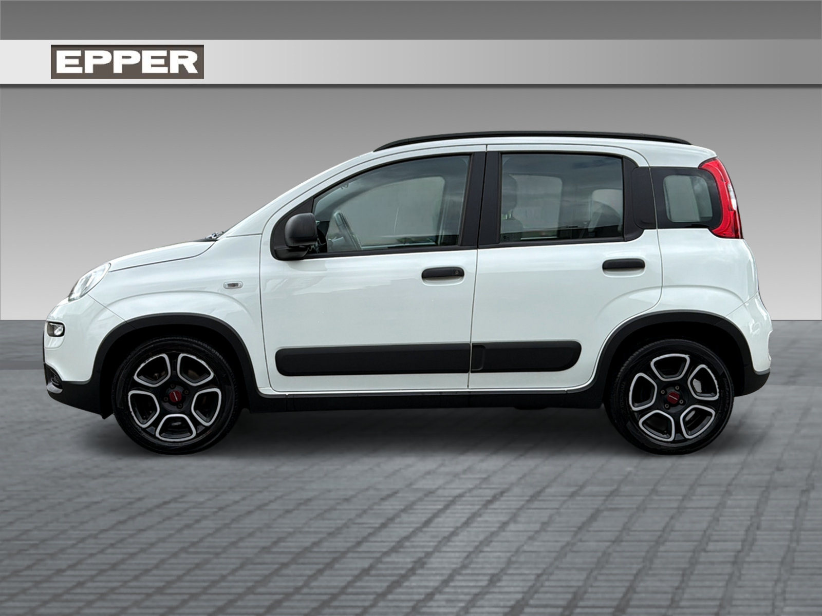 FIAT Panda 1.0 Hybrid City Life, Mild-Hybrid Petrol/Electric, Second hand / Used, Manual - 2