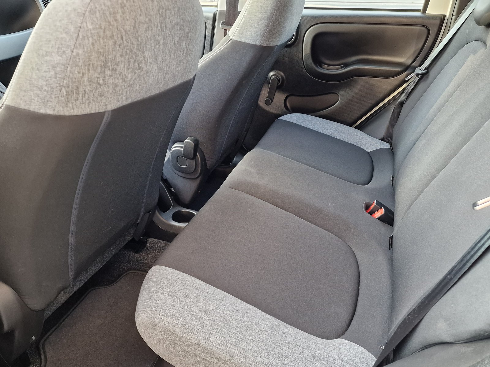 FIAT Panda 0.9 Twinair Turbo Wild 4x4, Benzin, Occasion / Gebraucht, Handschaltung - 6