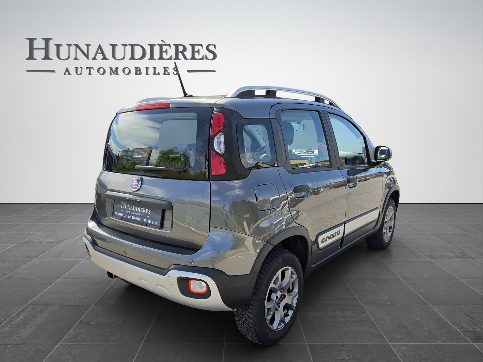 FIAT Panda 0.9 Twinair Turbo Cross 4x4, Benzin, Occasion / Gebraucht, Handschaltung - 2
