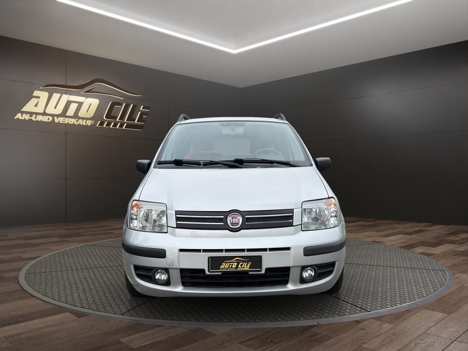 FIAT Panda 1.2 Dynamic plus, Petrol, Second hand / Used, Automatic - 2