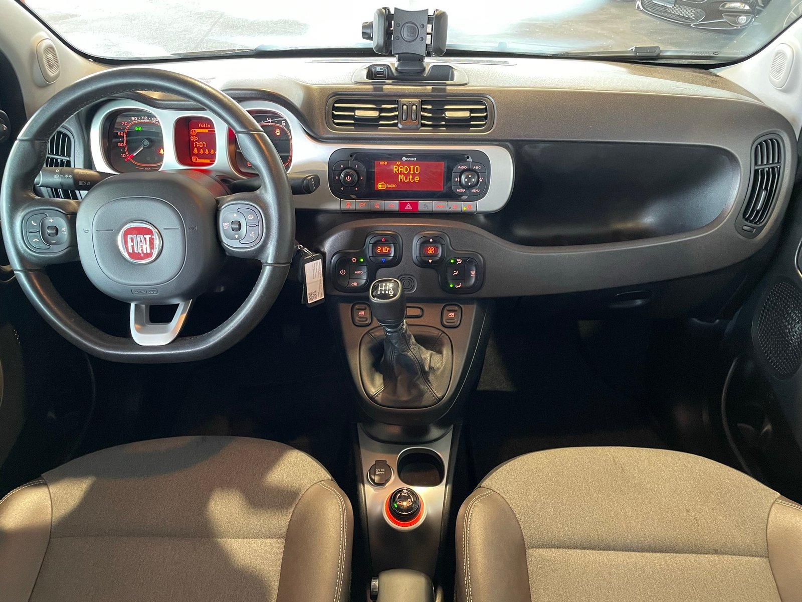 FIAT PANDA 0.9 T TwinAir 85 4x, Essence, Occasion / Utilisé, Manuelle - 4