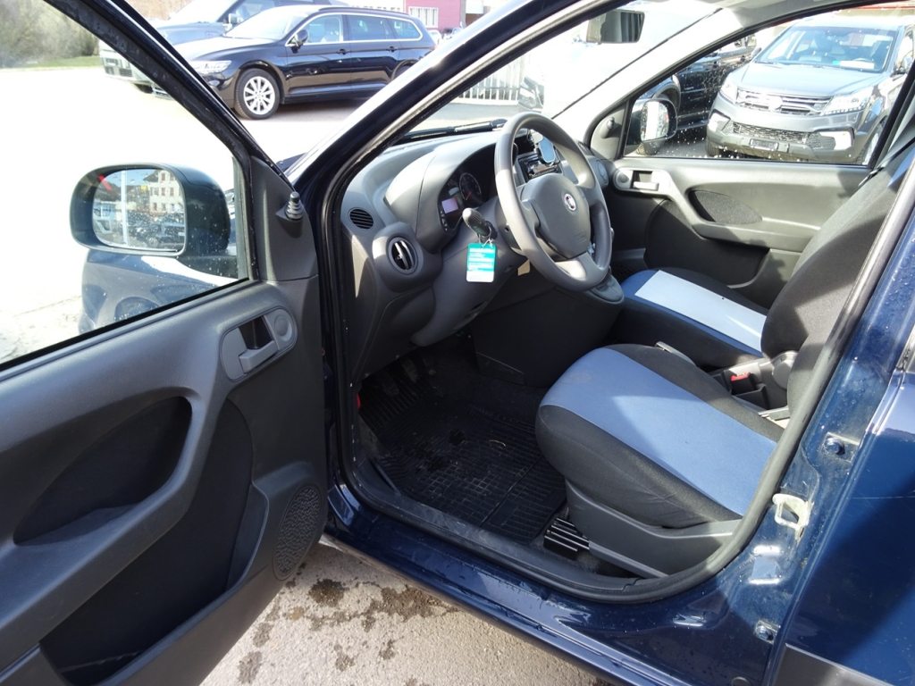 FIAT PANDA 1.2 69 Climbing 4x4, Petrol, Second hand / Used, Manual - 7