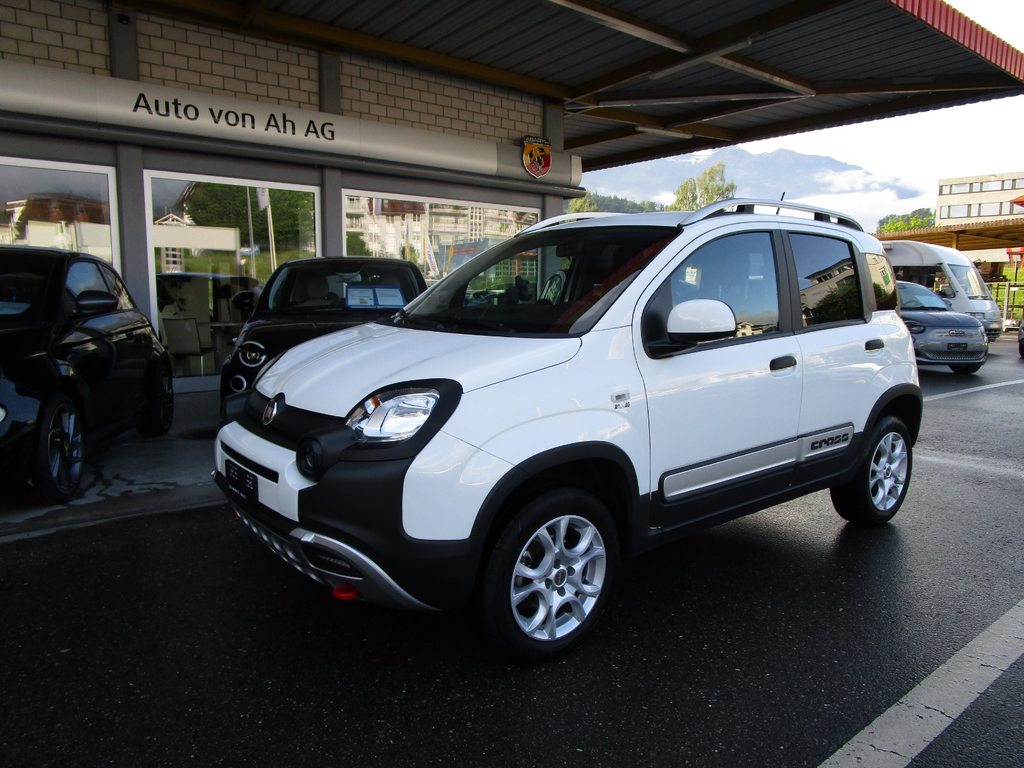 FIAT Panda 0.9 T TwinAir Cro. 4x4 S/S E6d, Petrol, Second hand / Used, Manual - 2