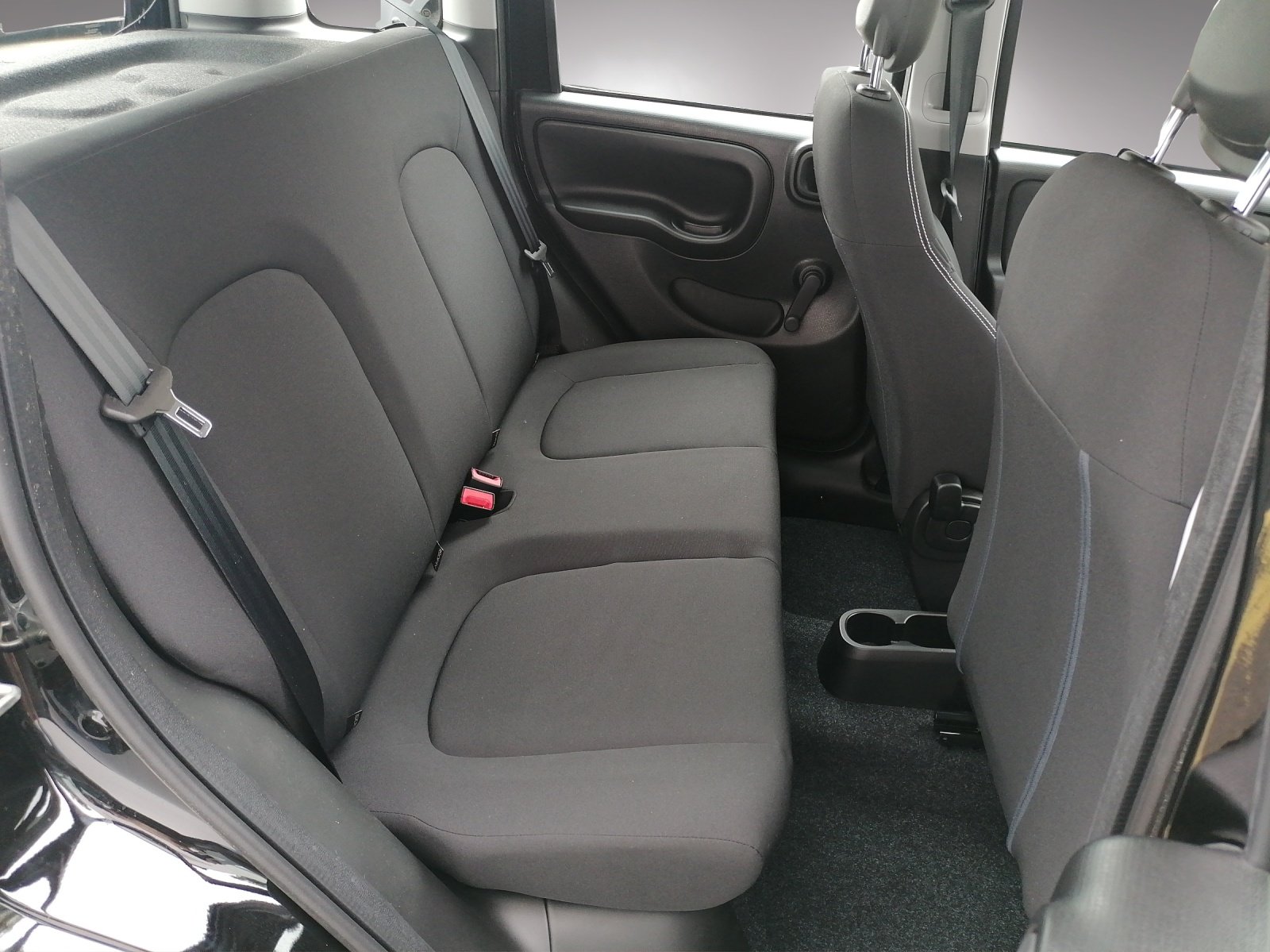 FIAT Panda 1.0 Hybrid Cult, Hybride Léger Essence/Électricité, Occasion / Utilisé, Manuelle - 7