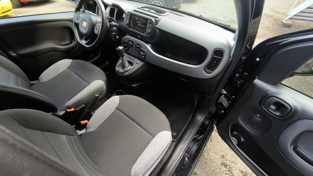 FIAT Panda 1.0 Hybrid City Life, Mild-Hybrid Benzin/Elektro, Occasion / Gebraucht, Handschaltung - 6