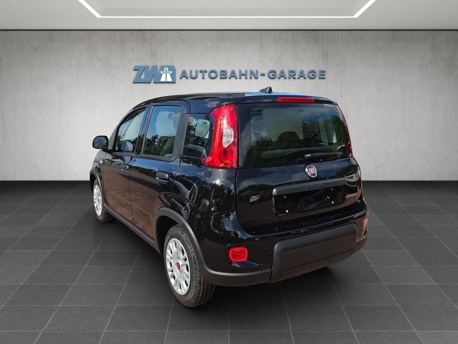 FIAT Panda 1.0 Hybrid Cult Plus, Mild-Hybrid Benzin/Elektro, Vorführwagen, Handschaltung - 3