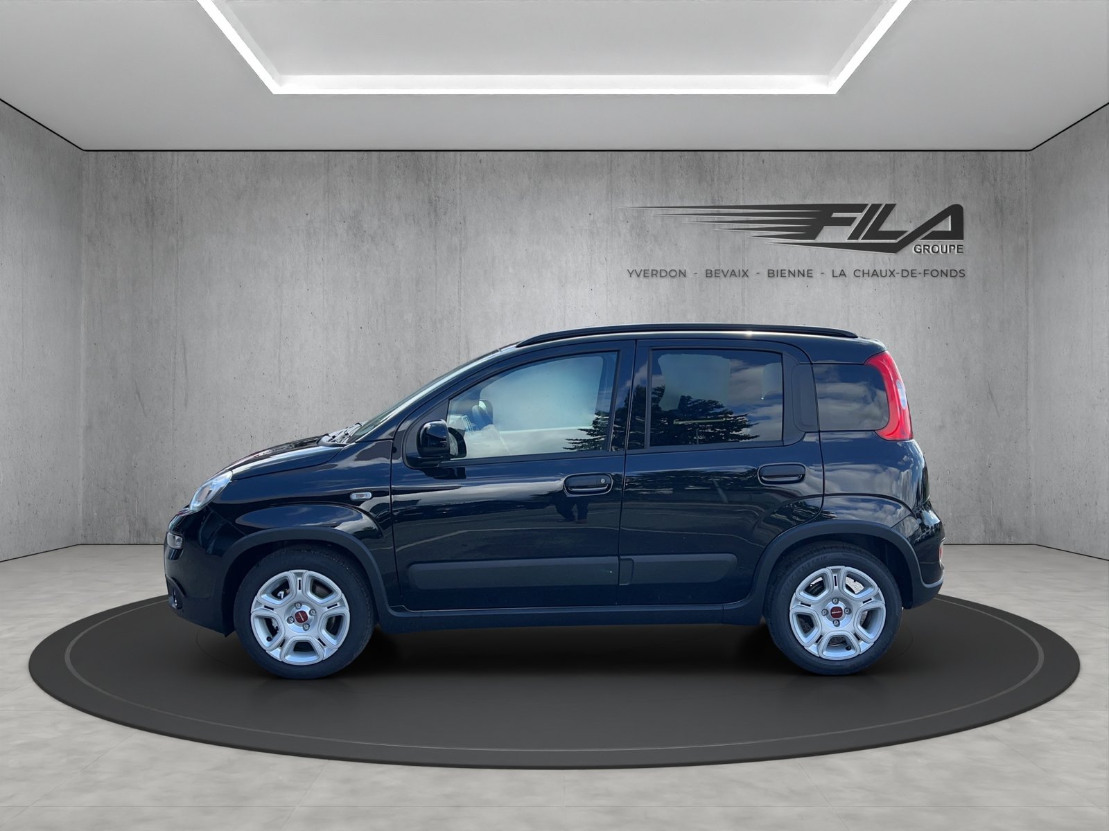 FIAT PANDA 1.0 Hybrid City Life, Mild-Hybrid Petrol/Electric, Ex-demonstrator, Manual - 3