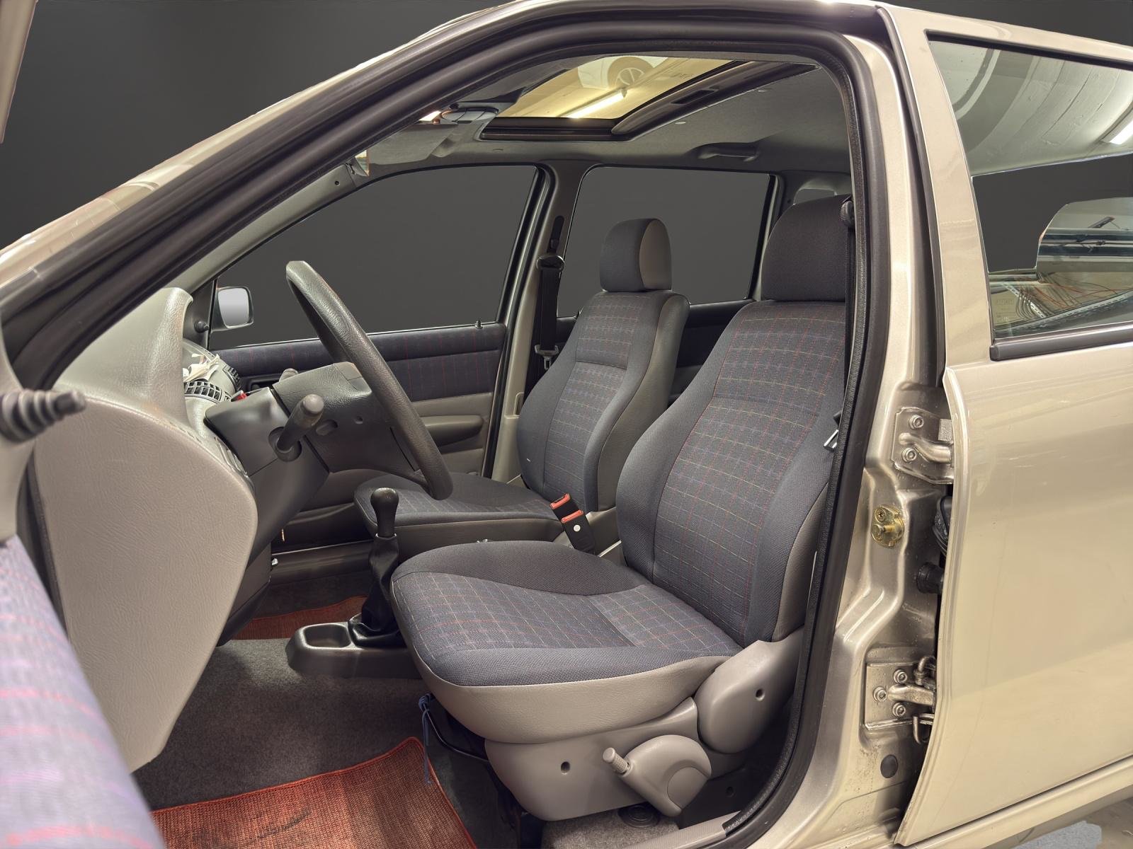 FIAT Punto 75 Limited Edition, Essence, Occasion / Utilisé, Manuelle - 7
