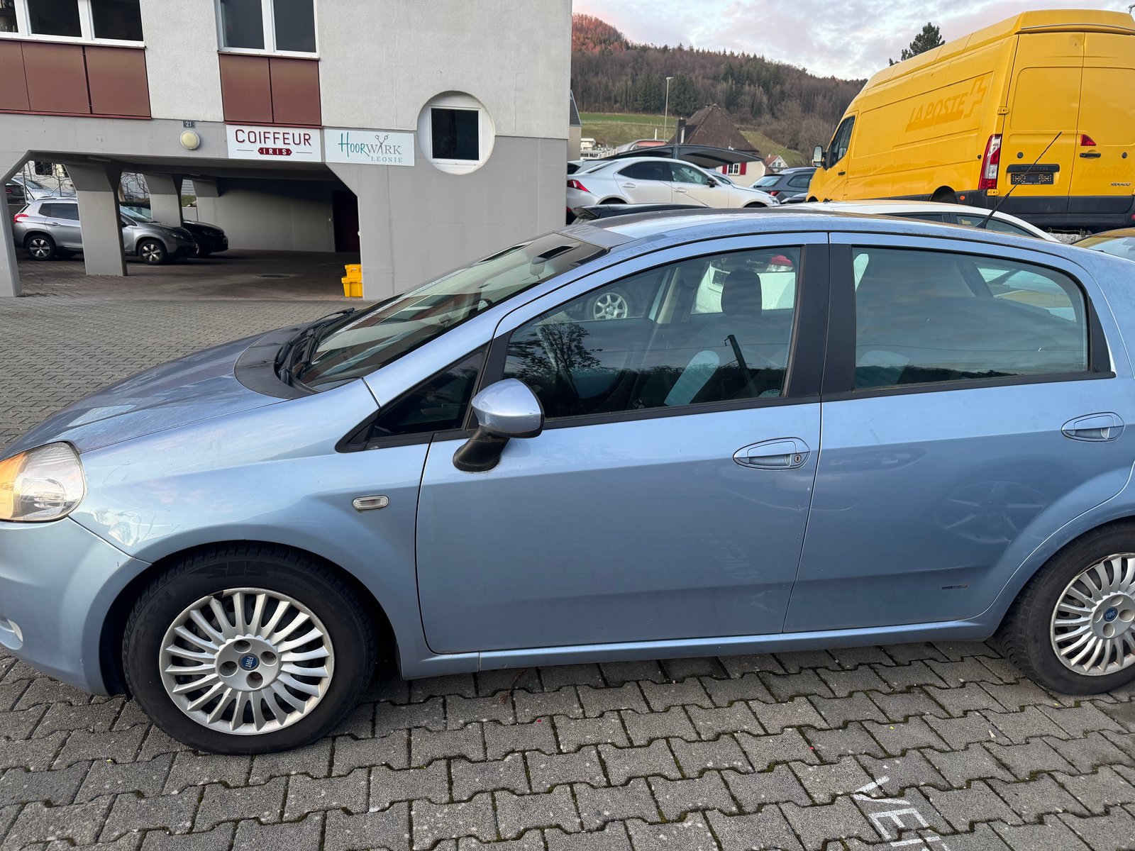 FIAT Punto 1.4 Dynamic, Essence, Occasion / Utilisé, Manuelle - 3