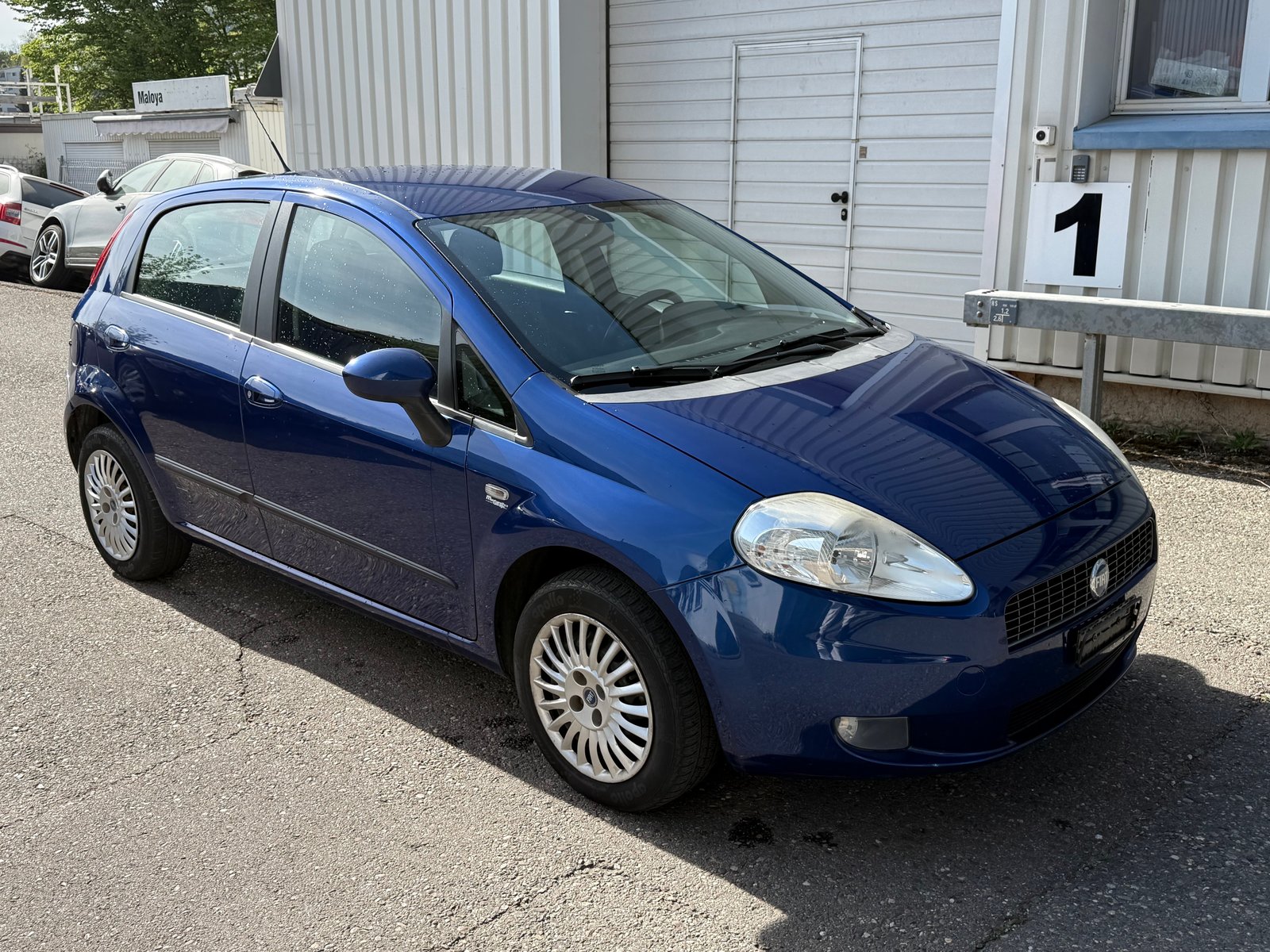 FIAT Punto 1.4 Dynamic, Petrol, Second hand / Used, Manual - 2