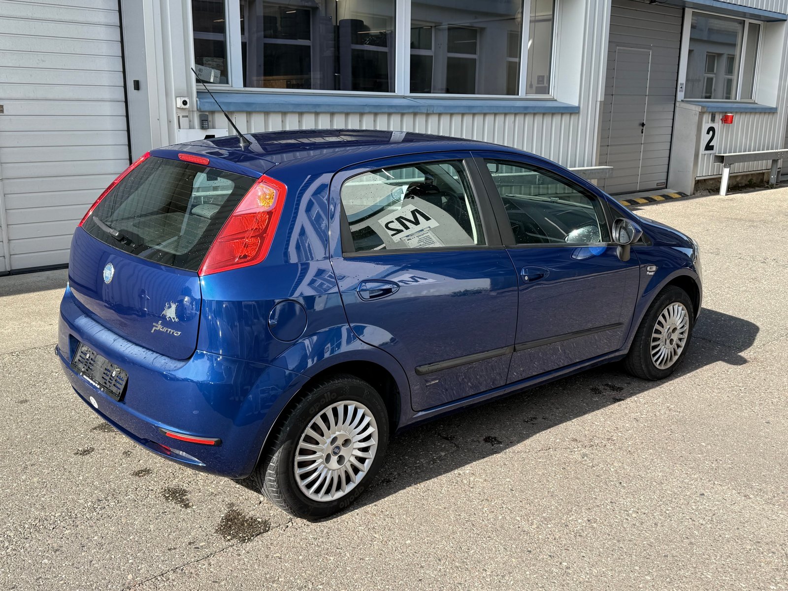 FIAT Punto 1.4 Dynamic, Petrol, Second hand / Used, Manual - 3
