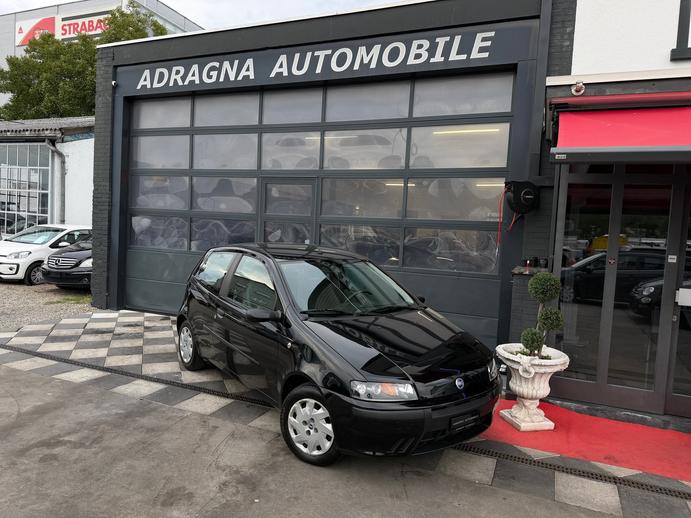 FIAT Punto 1.2 Active, Benzin, Occasion / Gebraucht, Handschaltung