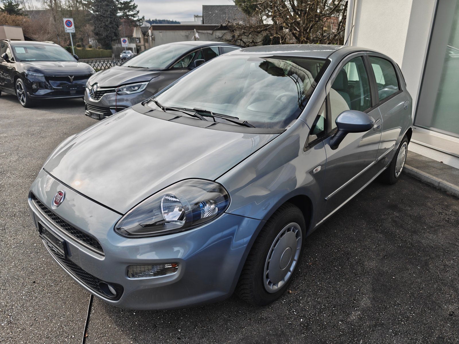 FIAT Punto 1.4 Easy, Petrol, Second hand / Used, Manual - 2