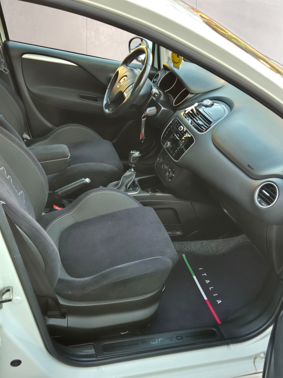 FIAT Punto 0.9 Twinair Pop Star, Benzin, Occasion / Gebraucht, Handschaltung - 7