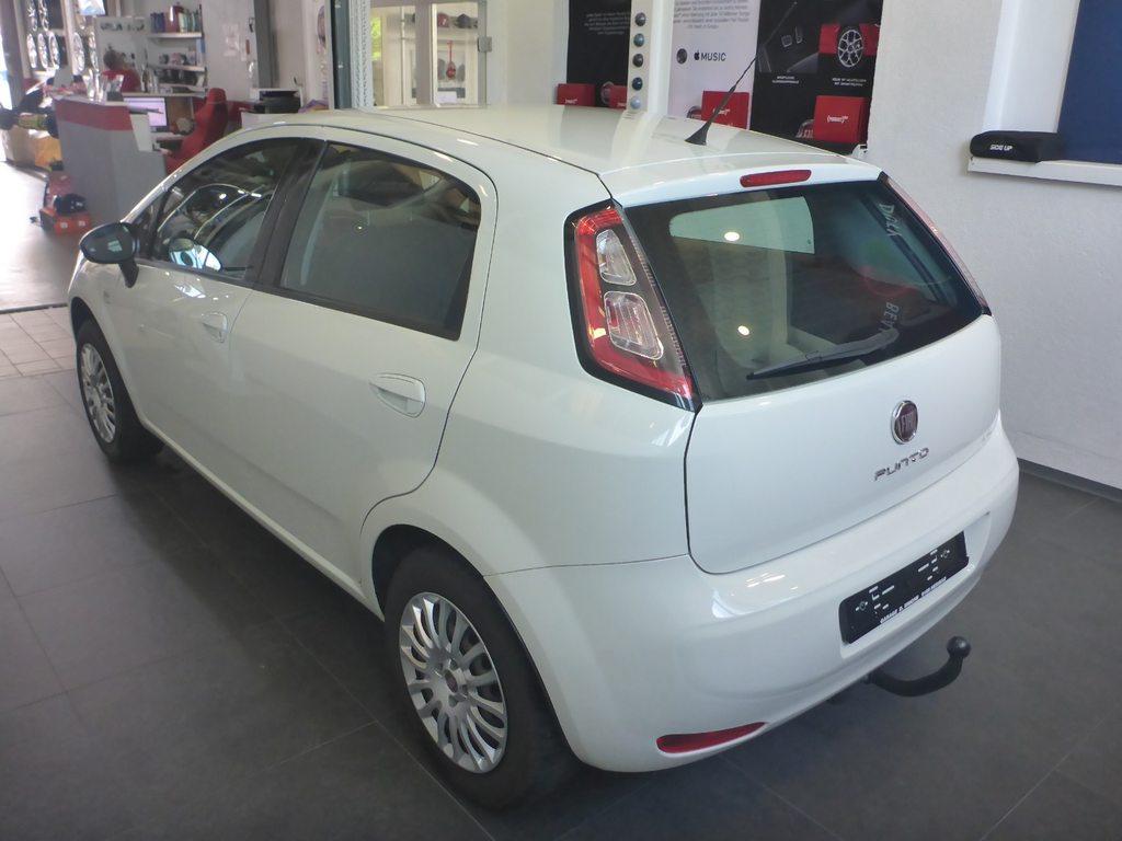 FIAT Punto 1.2 8V Young, Petrol, Second hand / Used, Manual - 6
