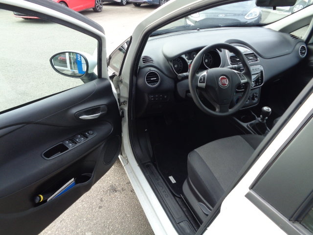 FIAT Punto 1.4 8V Natural Power Easy, Natural Gas (CNG) / Petrol, Second hand / Used, Manual - 4