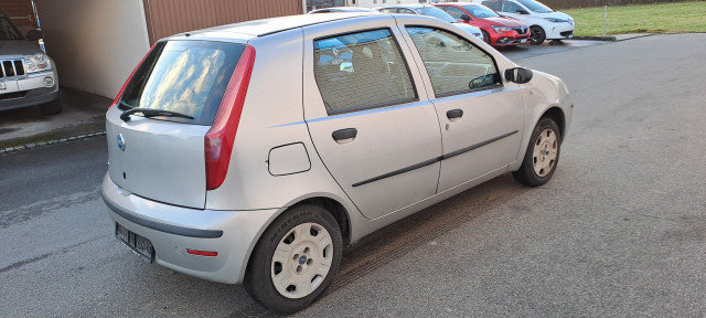 FIAT Punto 1.2 Active, Benzin, Occasion / Gebraucht, Handschaltung - 4
