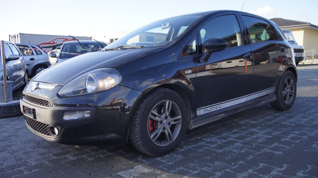 FIAT PUNTO 1.4 T MultiAir 135 Sport